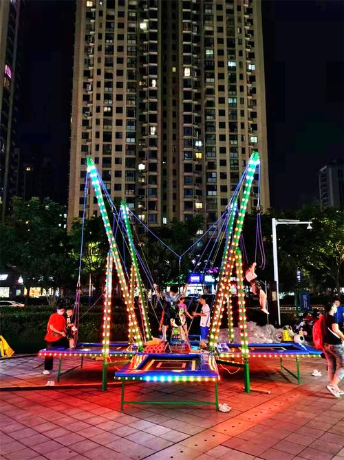 徐氏游乐设施儿童乐园游乐场设备四人儿童玩的蹦床挣钱项目